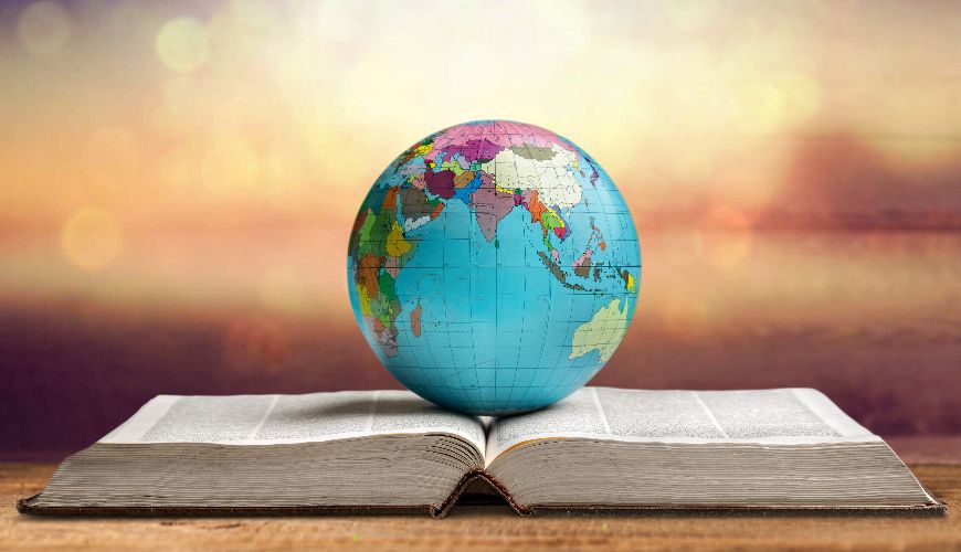 870×500#classic-globe-planet-open-book-b#cropped